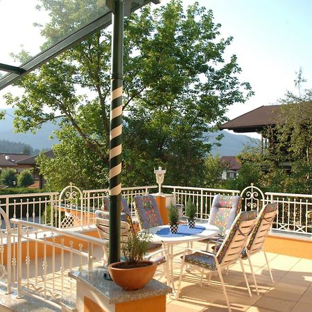 Hotel Garni Tannenhof Flachau Esterno foto