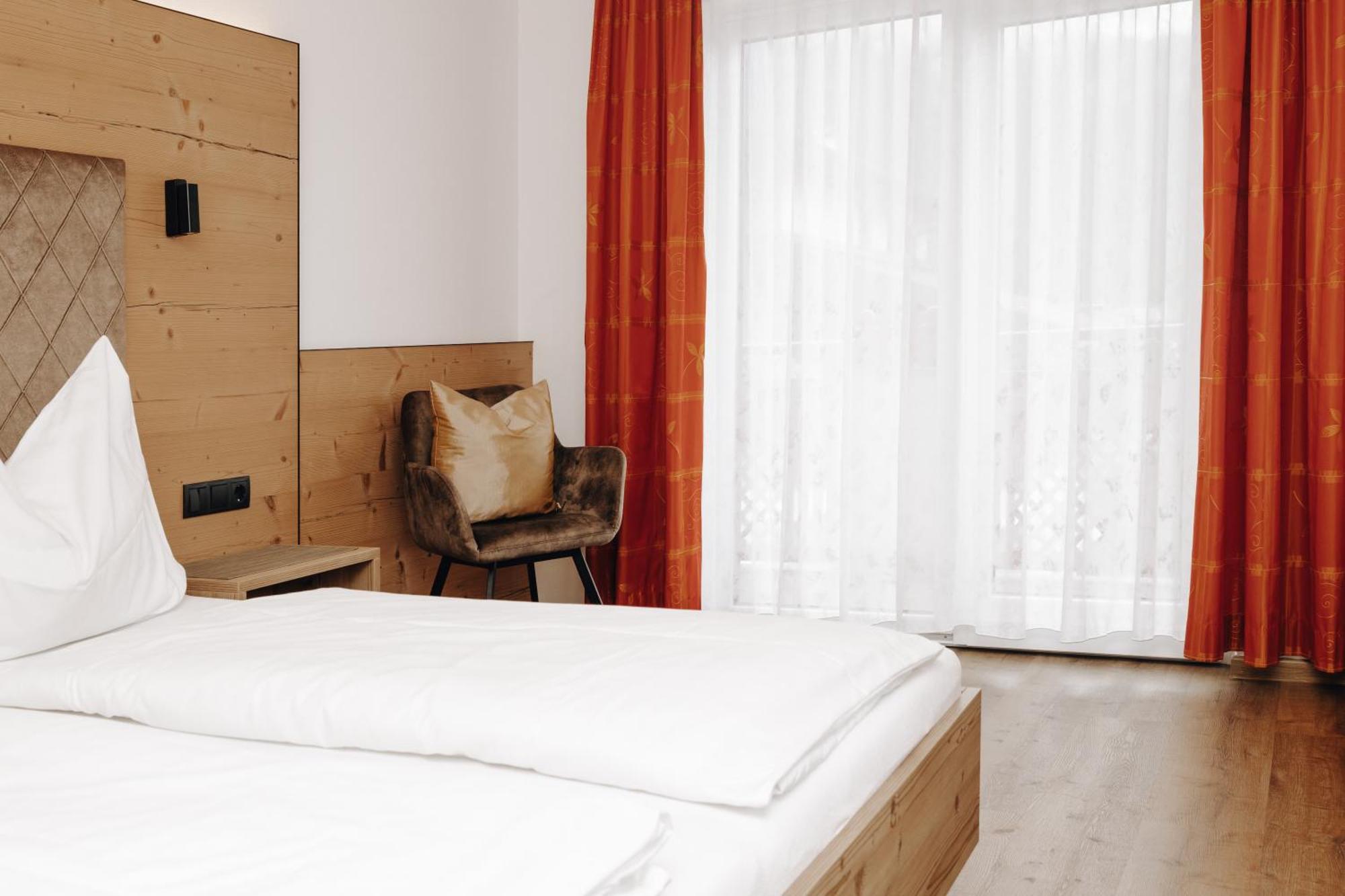 Hotel Garni Tannenhof Flachau Esterno foto